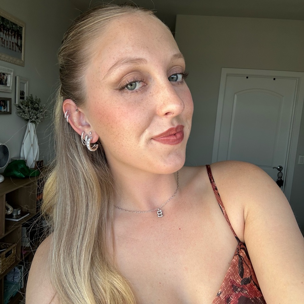 Meet your Posher, Brianna